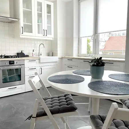 08 Centrum - Mieszkanie Dla 6 Os * Gdynia